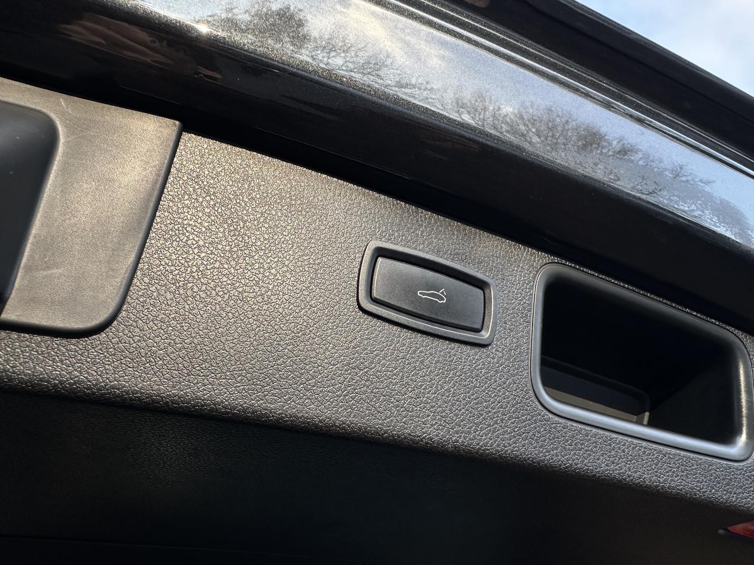 Used Porsche Macan 2017 for sale - 76650030: Photo 10