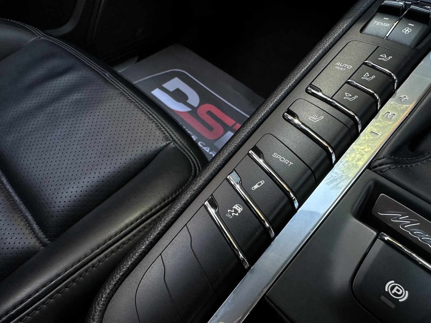 Used Porsche Macan 2017 for sale - 76650030: Photo 42