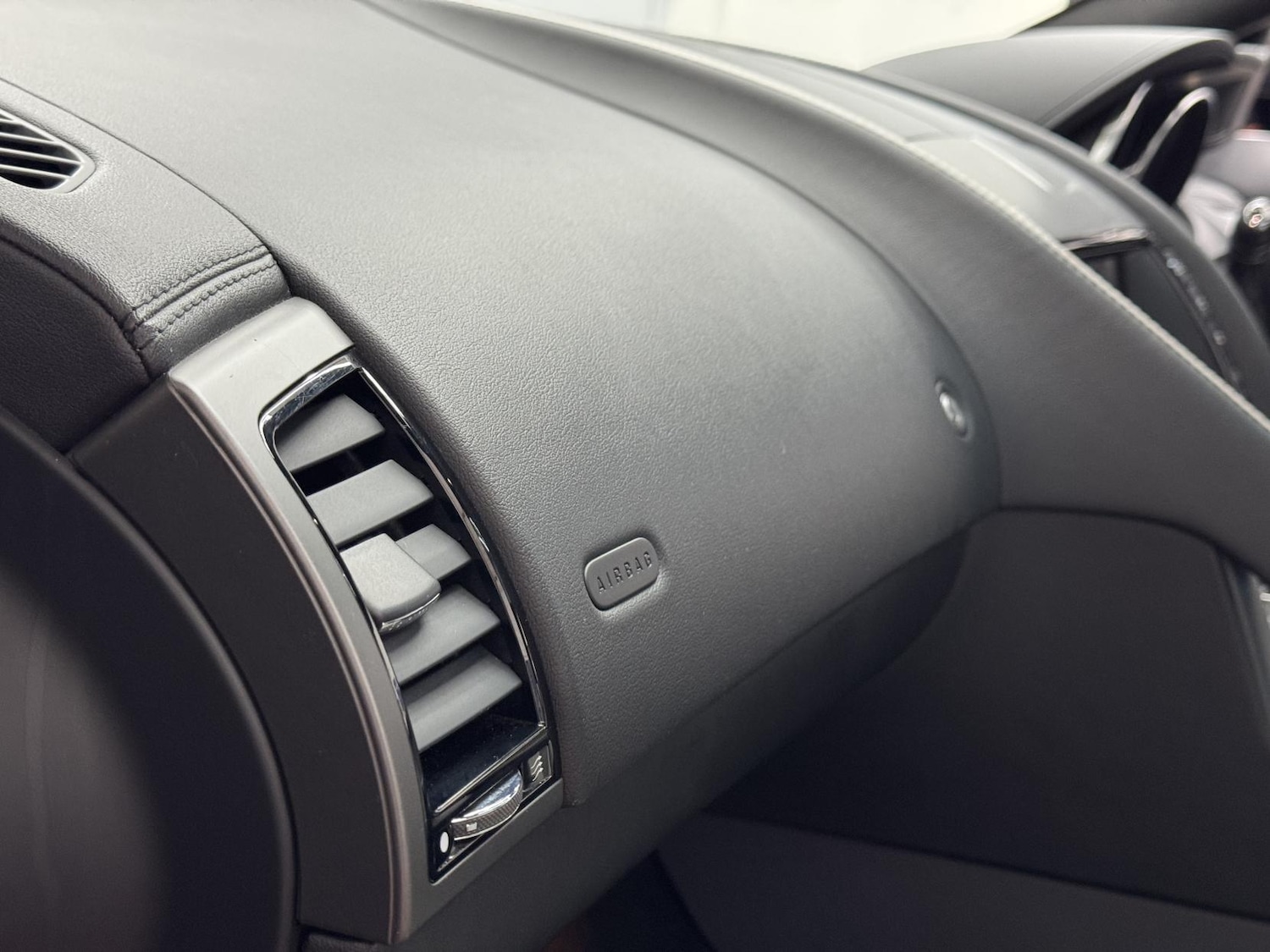 Used Jaguar F-Type 2015 for sale - 77210684: Photo 28