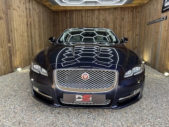 Used Jaguar XJ 2016 for sale - 79713731: Photo