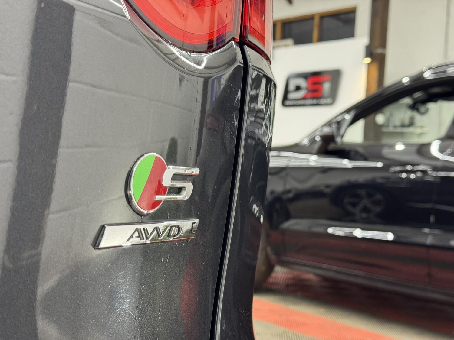 Used Jaguar F-Pace 2016 for sale - 77476635: Photo 11