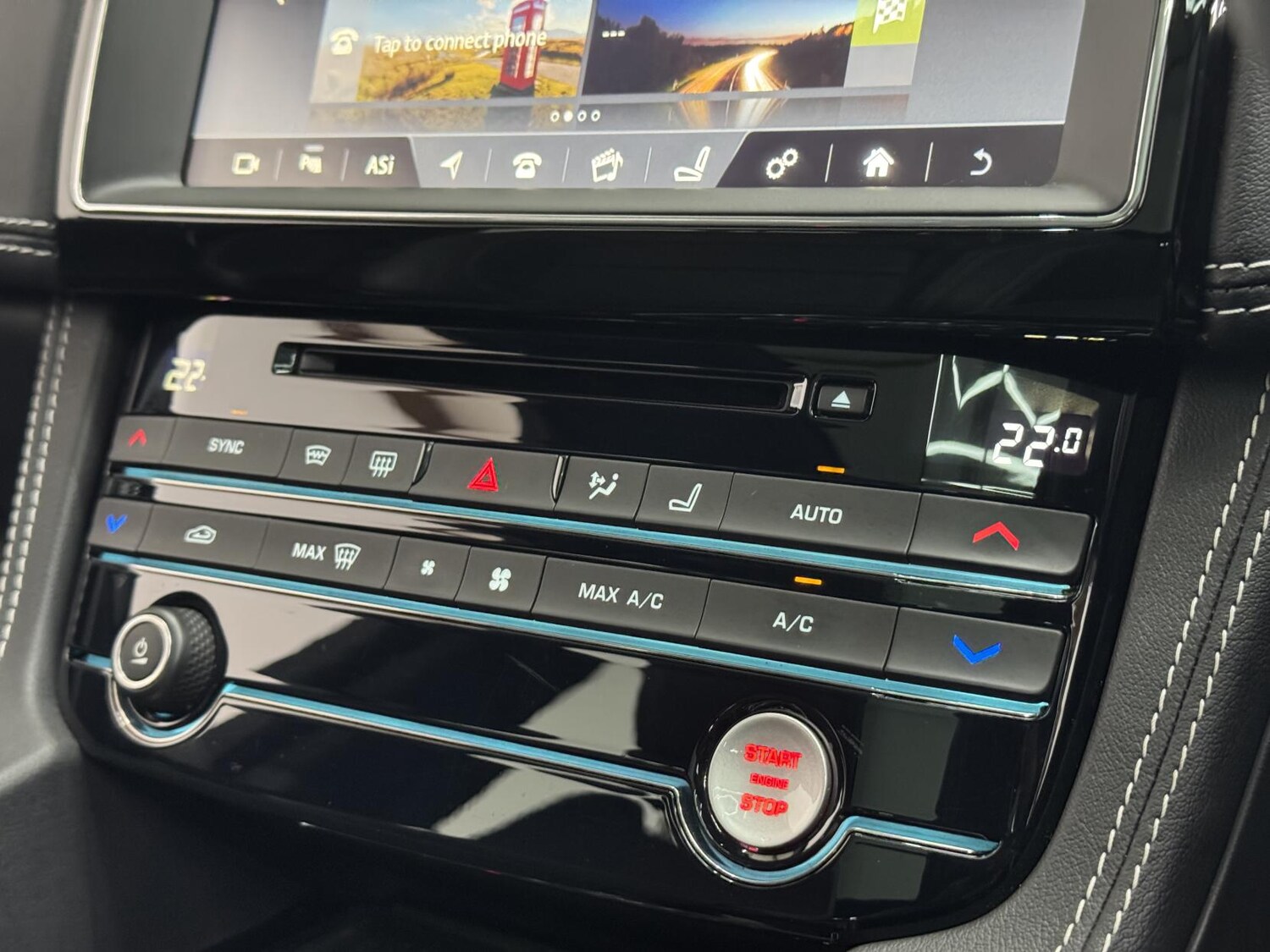 Used Jaguar F-Pace 2016 for sale - 77476635: Photo 38