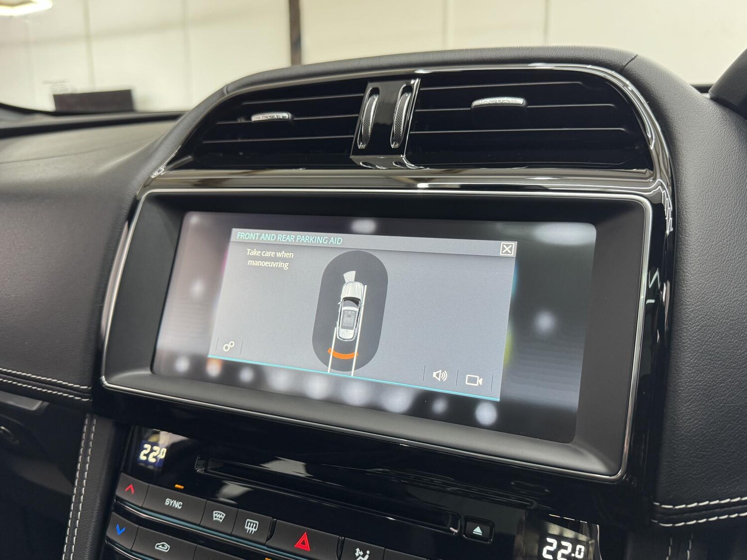 Used Jaguar F-Pace 2016 for sale - 77476635: Photo 42