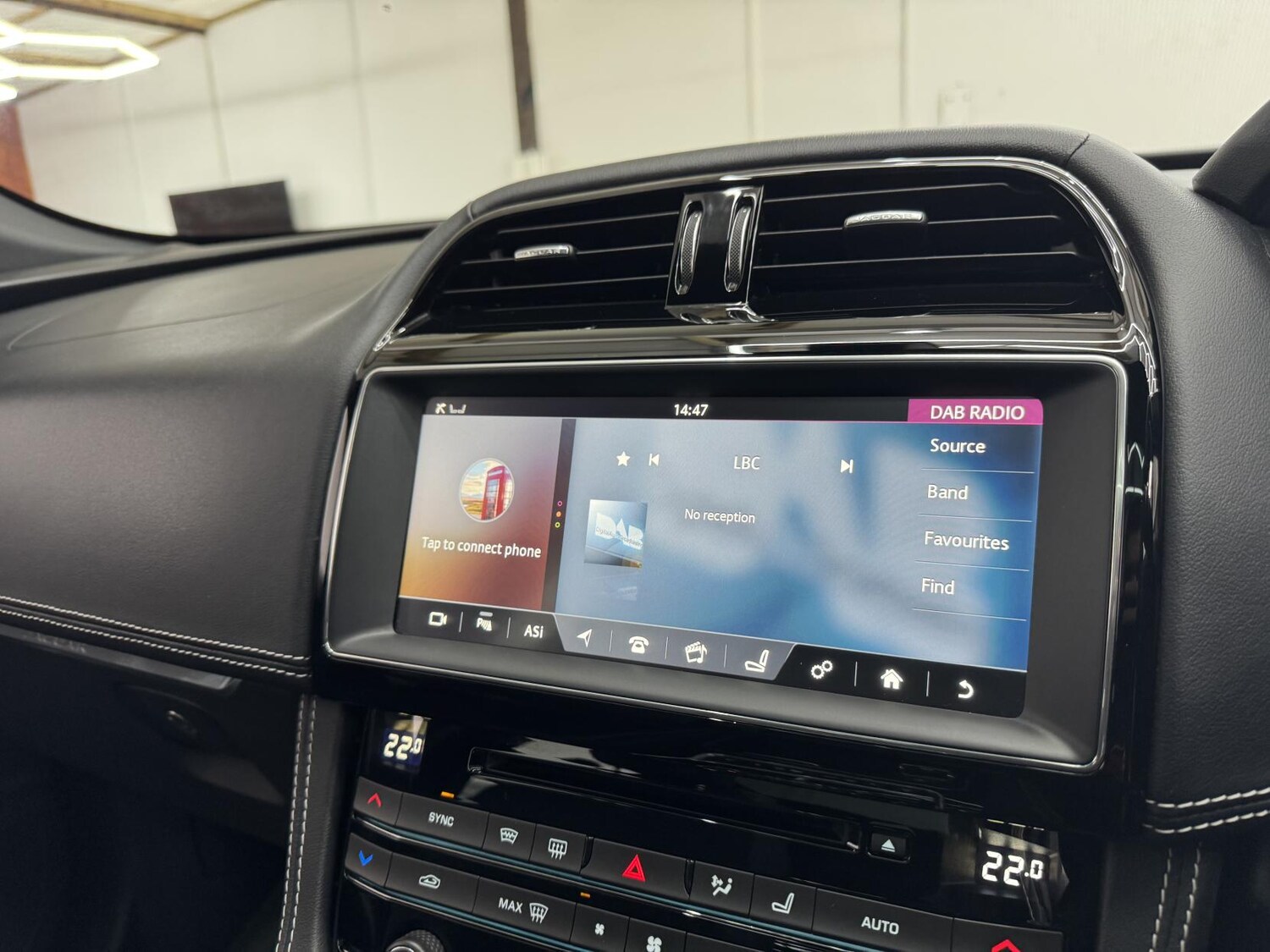 Used Jaguar F-Pace 2016 for sale - 77476635: Photo 47