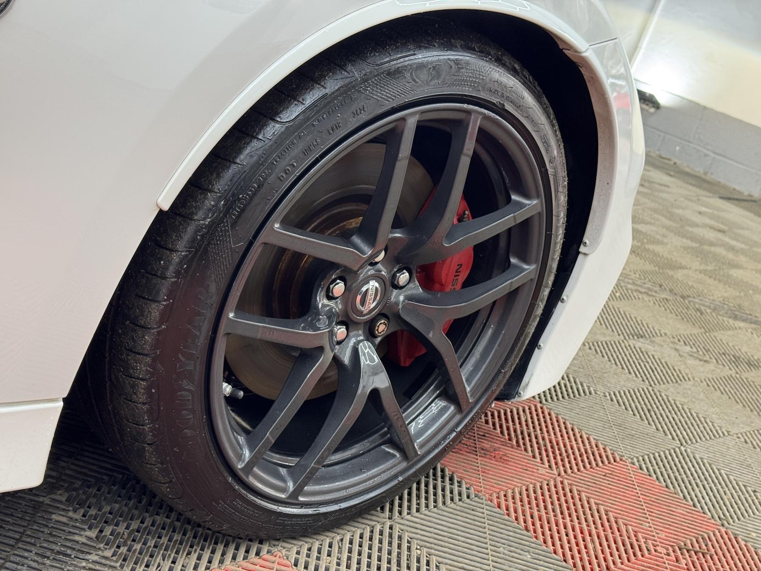 Used Nissan 370 Z 2017 for sale - 77532300: Photo 32