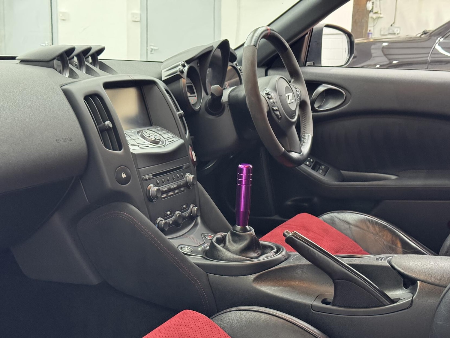 Used Nissan 370 Z 2017 for sale - 77532300: Photo 40