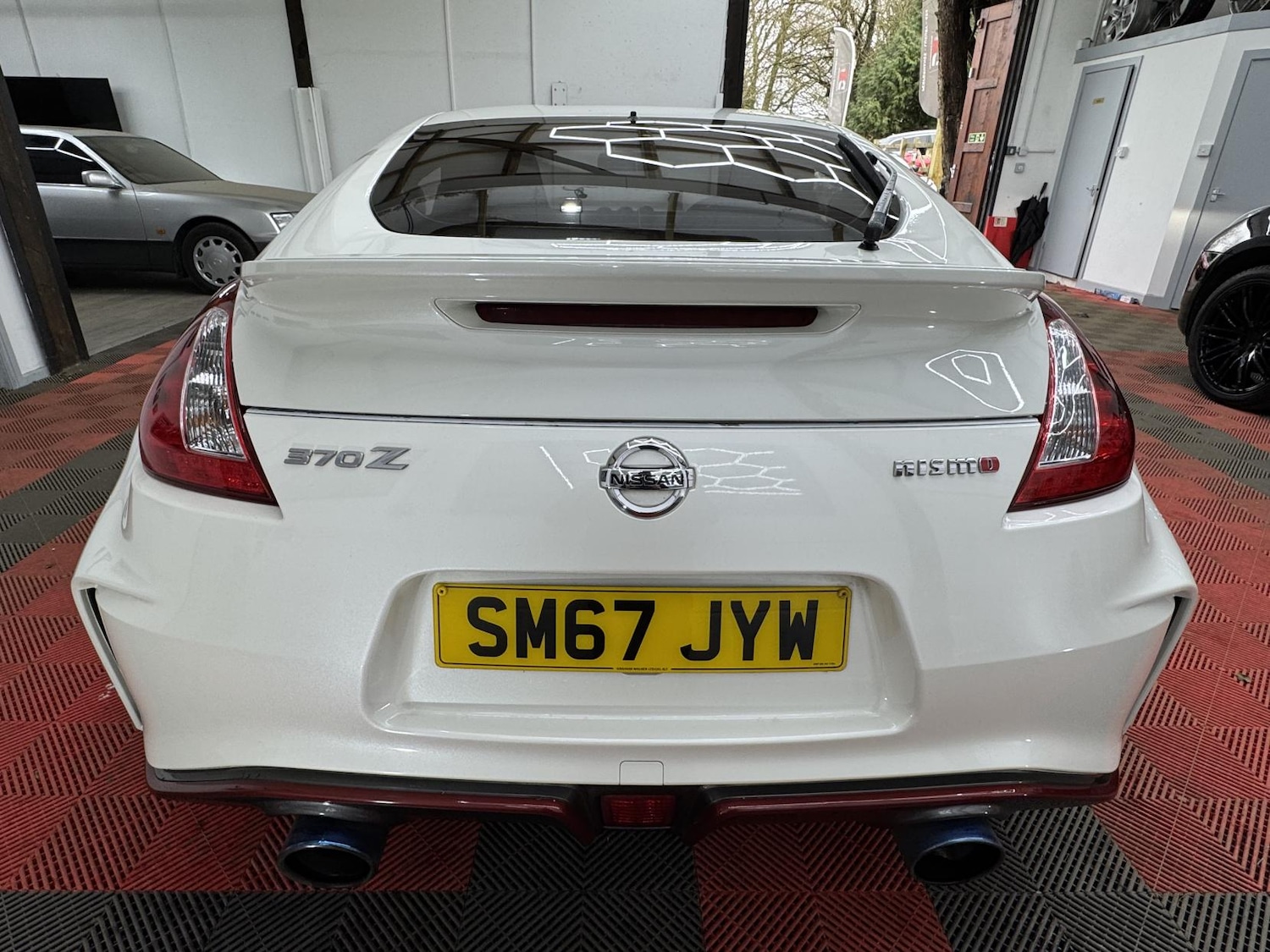 Used Nissan 370 Z 2017 for sale - 77532300: Photo 8