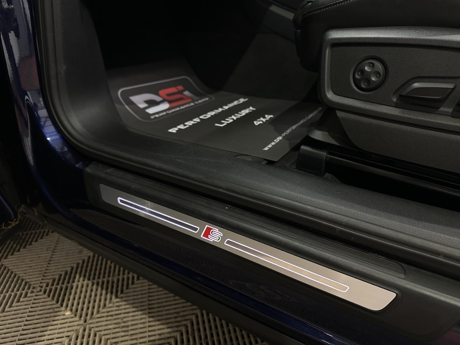 Used Audi Q5 2018 for sale - 78046035: Photo 32