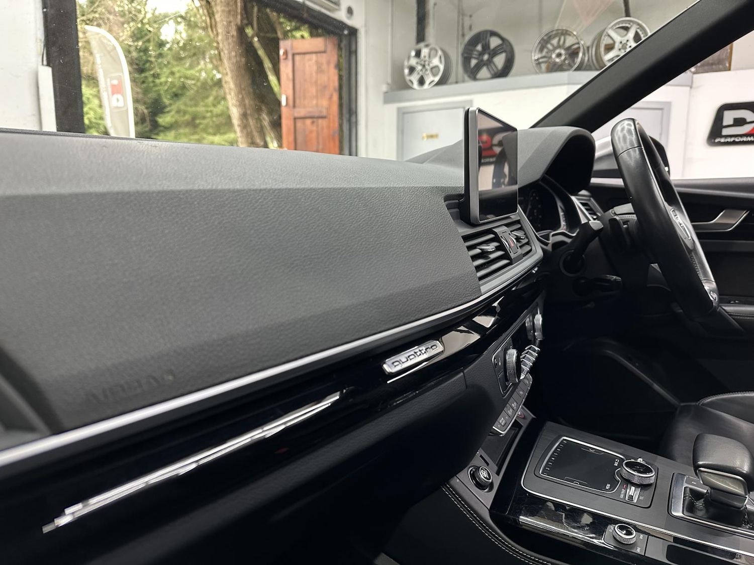 Used Audi Q5 2018 for sale - 78046035: Photo 40