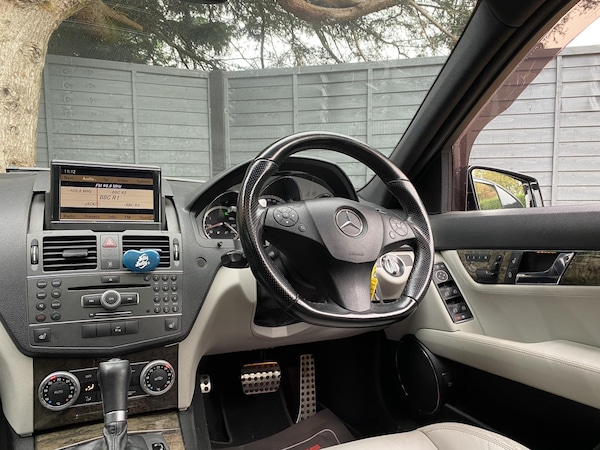 Used Mercedes-Benz C Class 2010 for sale - 76279207: Photo 21