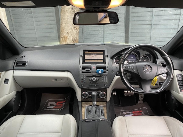 Used Mercedes-Benz C Class 2010 for sale - 76279207: Photo 22
