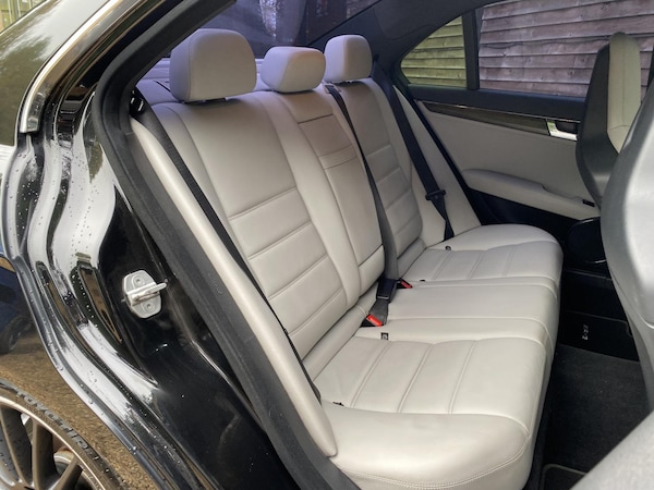 Used Mercedes-Benz C Class 2010 for sale - 76279207: Photo 23