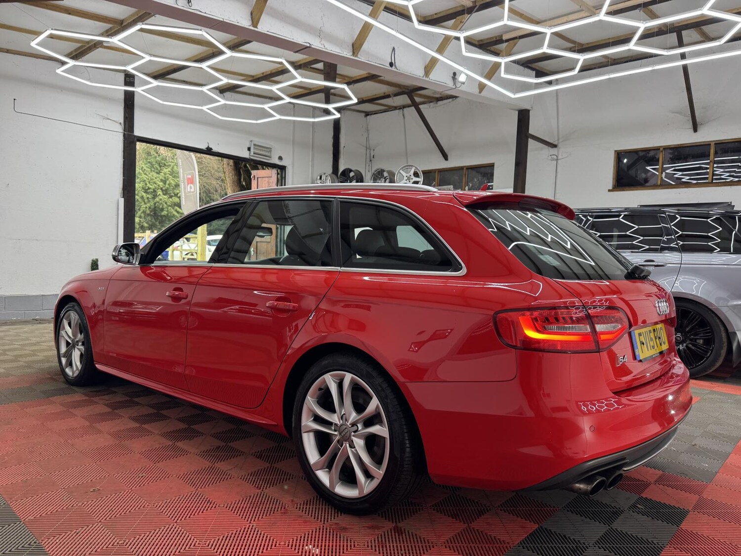 Used Audi A4 2015 for sale - 77804012: Photo 6