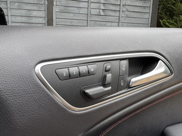 Used Mercedes-Benz A-Class 2014 for sale - 76273163: Photo 16