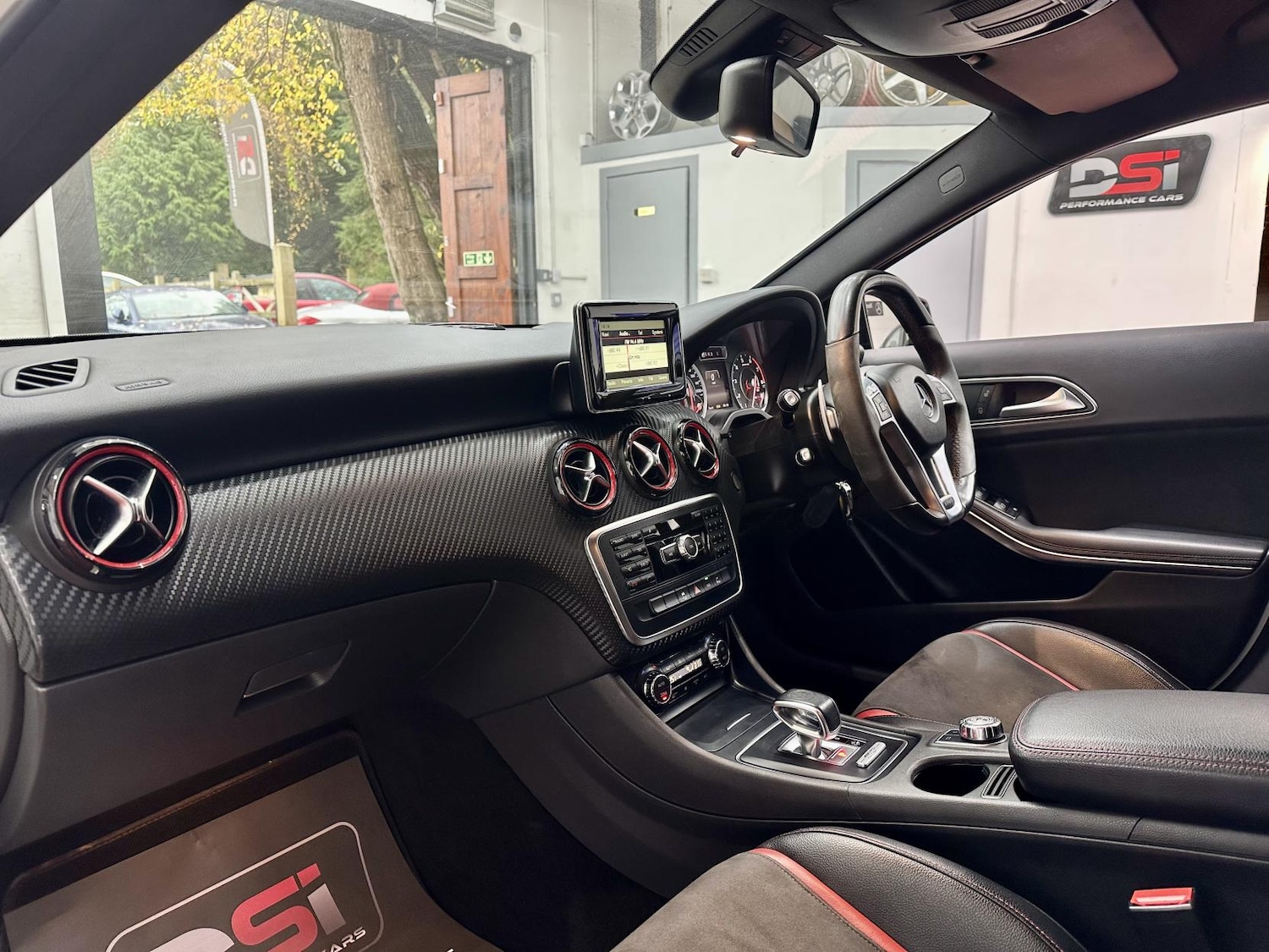 Used Mercedes-Benz A-Class 2013 for sale - 76862052: Photo 27