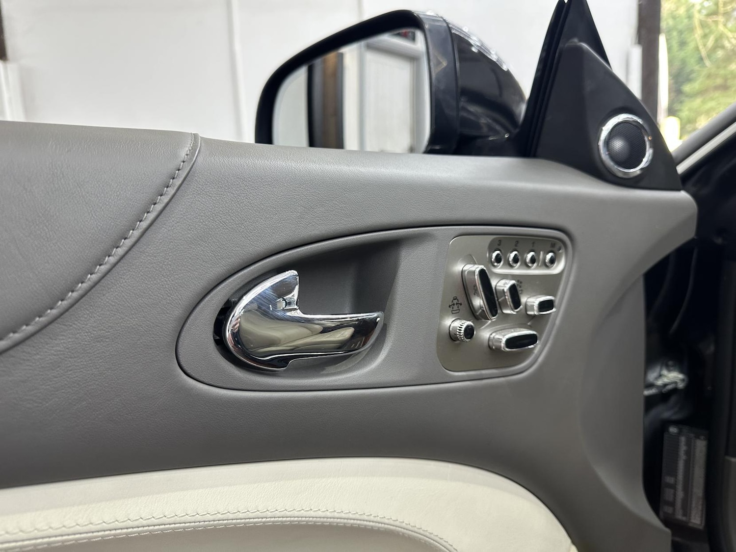 Used Jaguar XK 2010 for sale - 77807578: Photo 22