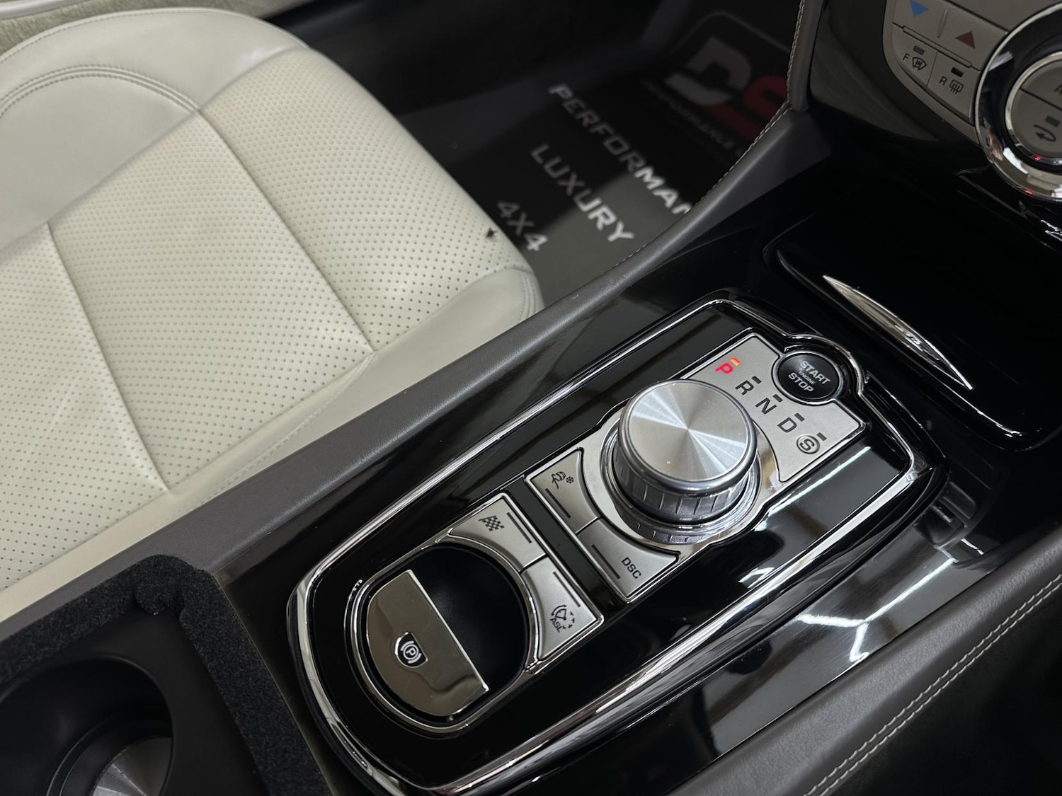 Used Jaguar XK 2010 for sale - 77807578: Photo 34