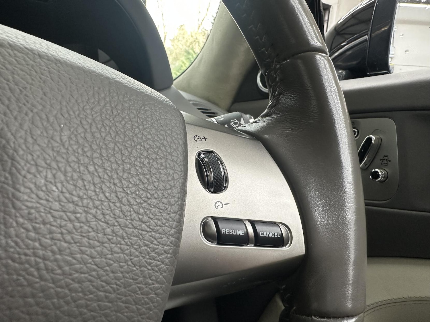 Used Jaguar XK 2010 for sale - 77807578: Photo 37