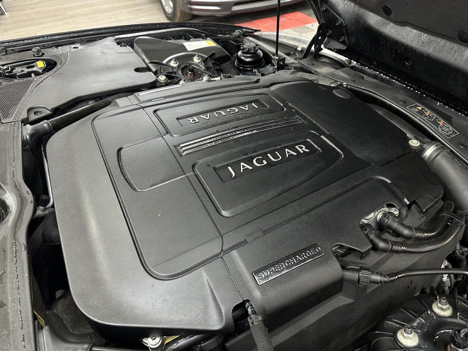 Used Jaguar XK 2010 for sale - 77807578: Photo 41