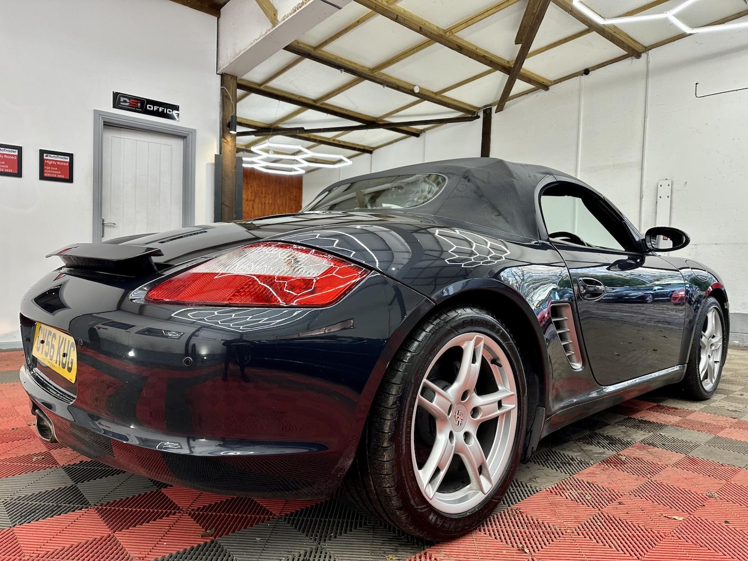 Used Porsche Boxster 2006 for sale - 76273155: Photo 32