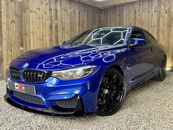 Used BMW M4 2018 for sale - 79572015: Photo