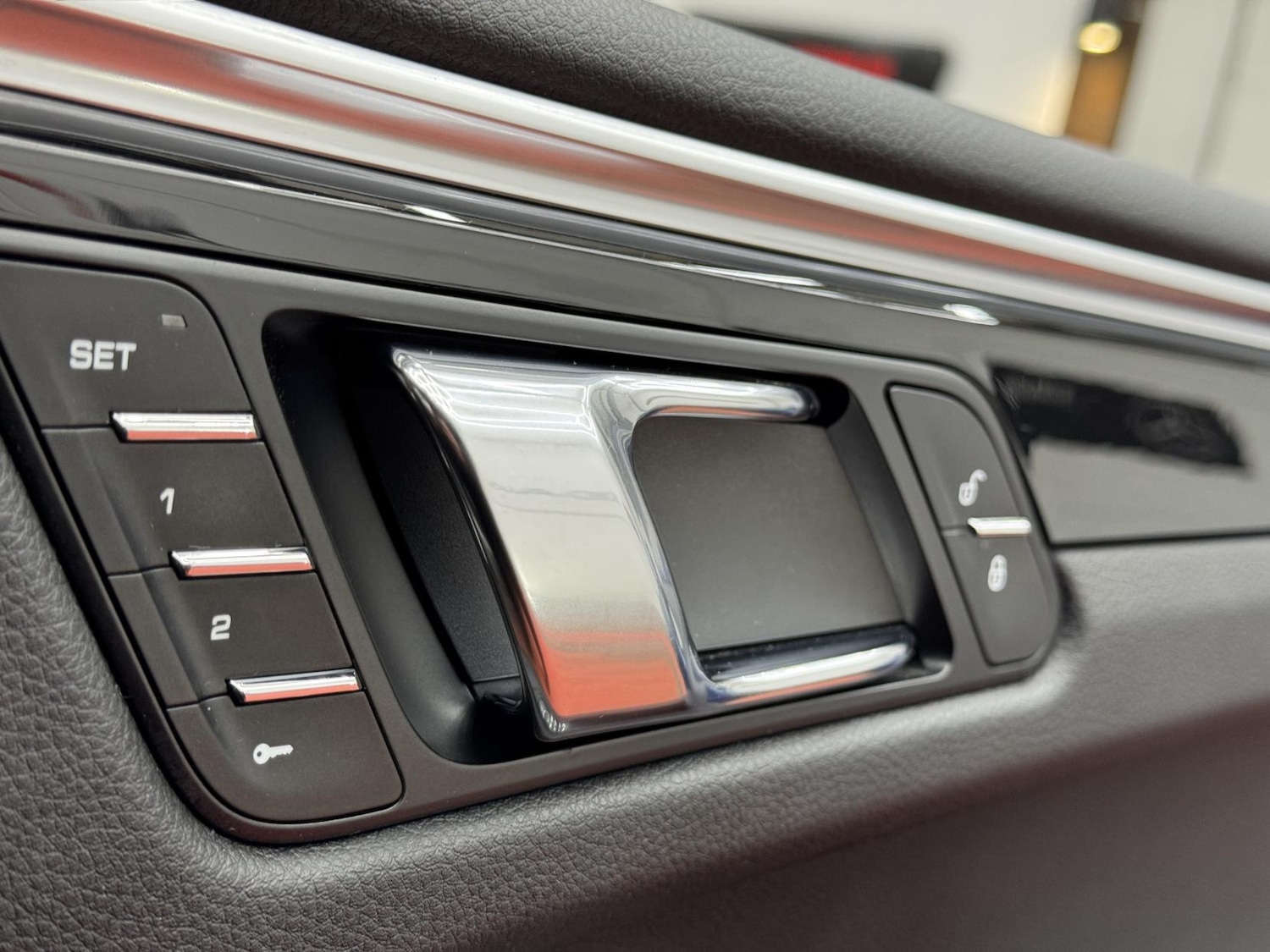 Used Porsche Macan 2017 for sale - 76911536: Photo 15