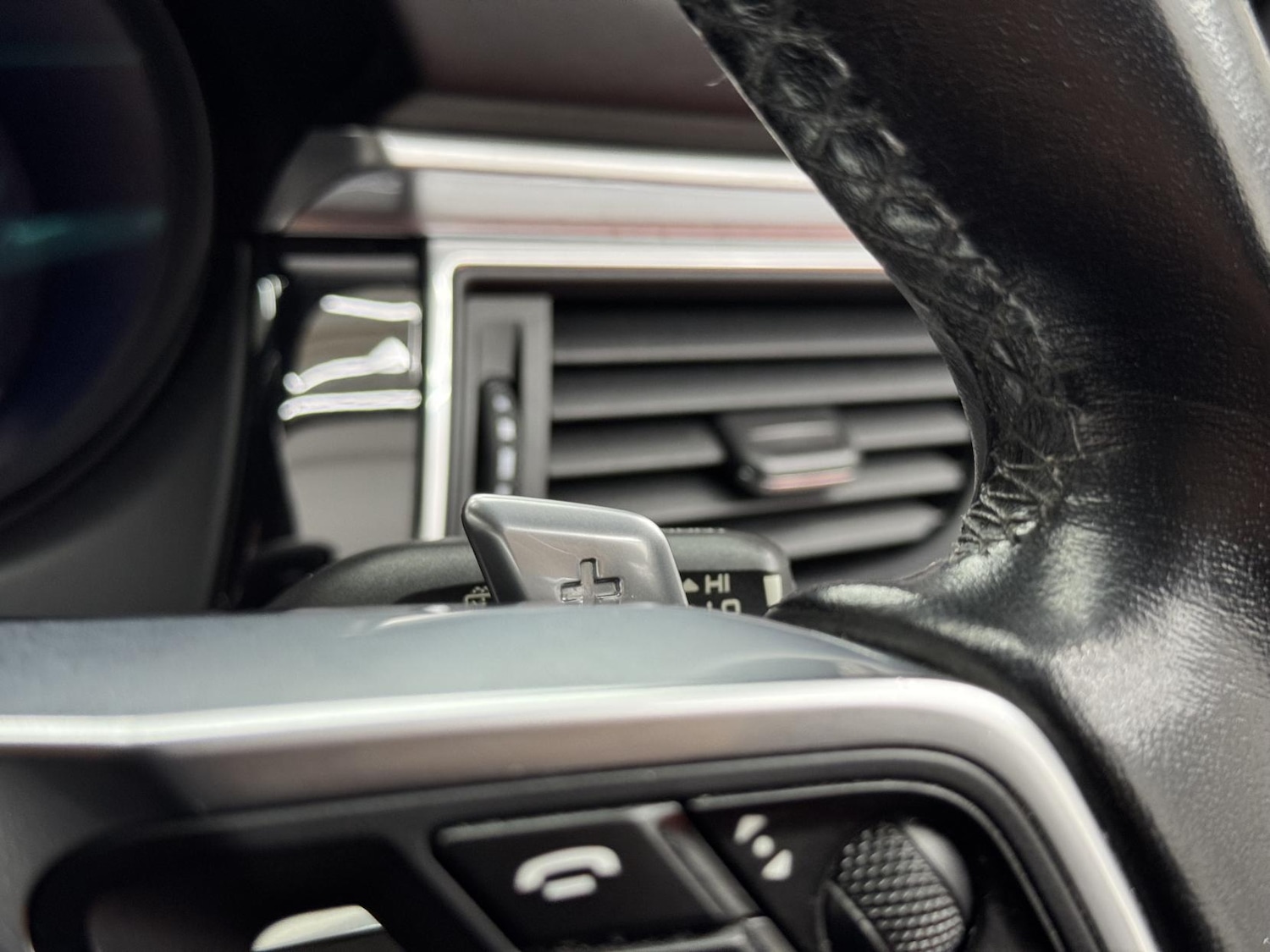 Used Porsche Macan 2017 for sale - 76911536: Photo 40