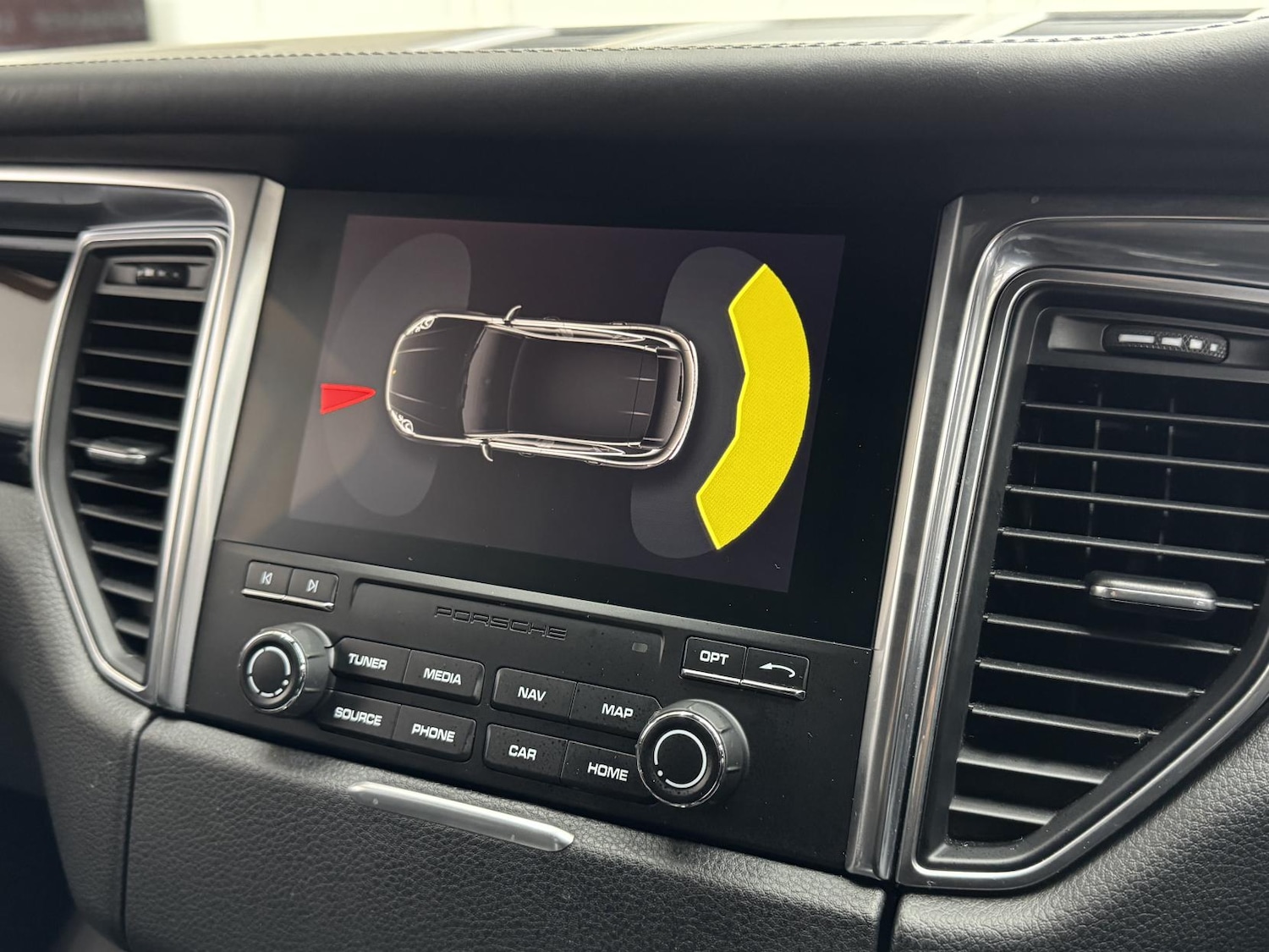 Used Porsche Macan 2017 for sale - 76911536: Photo 45