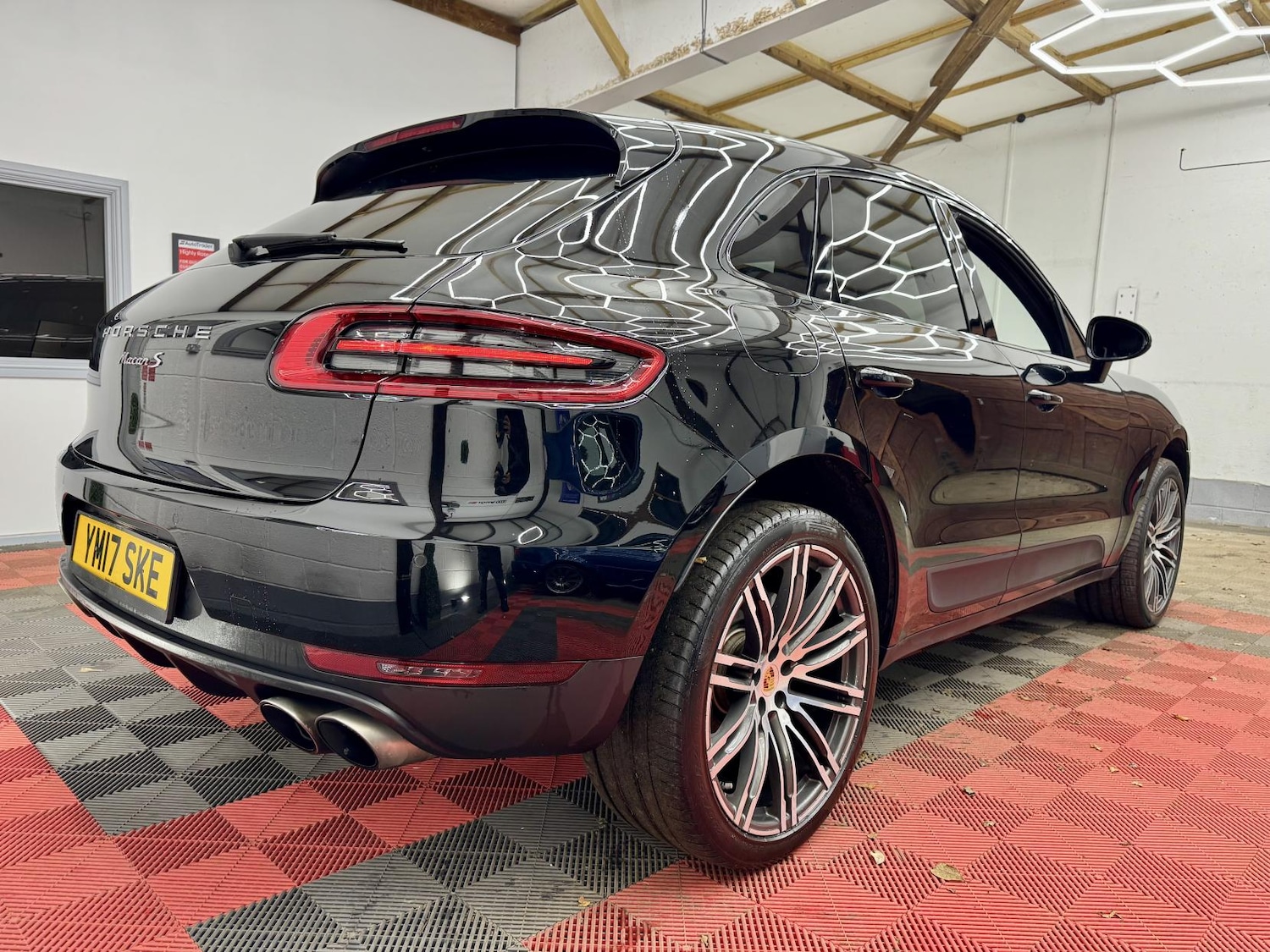 Used Porsche Macan 2017 for sale - 76911536: Photo 6