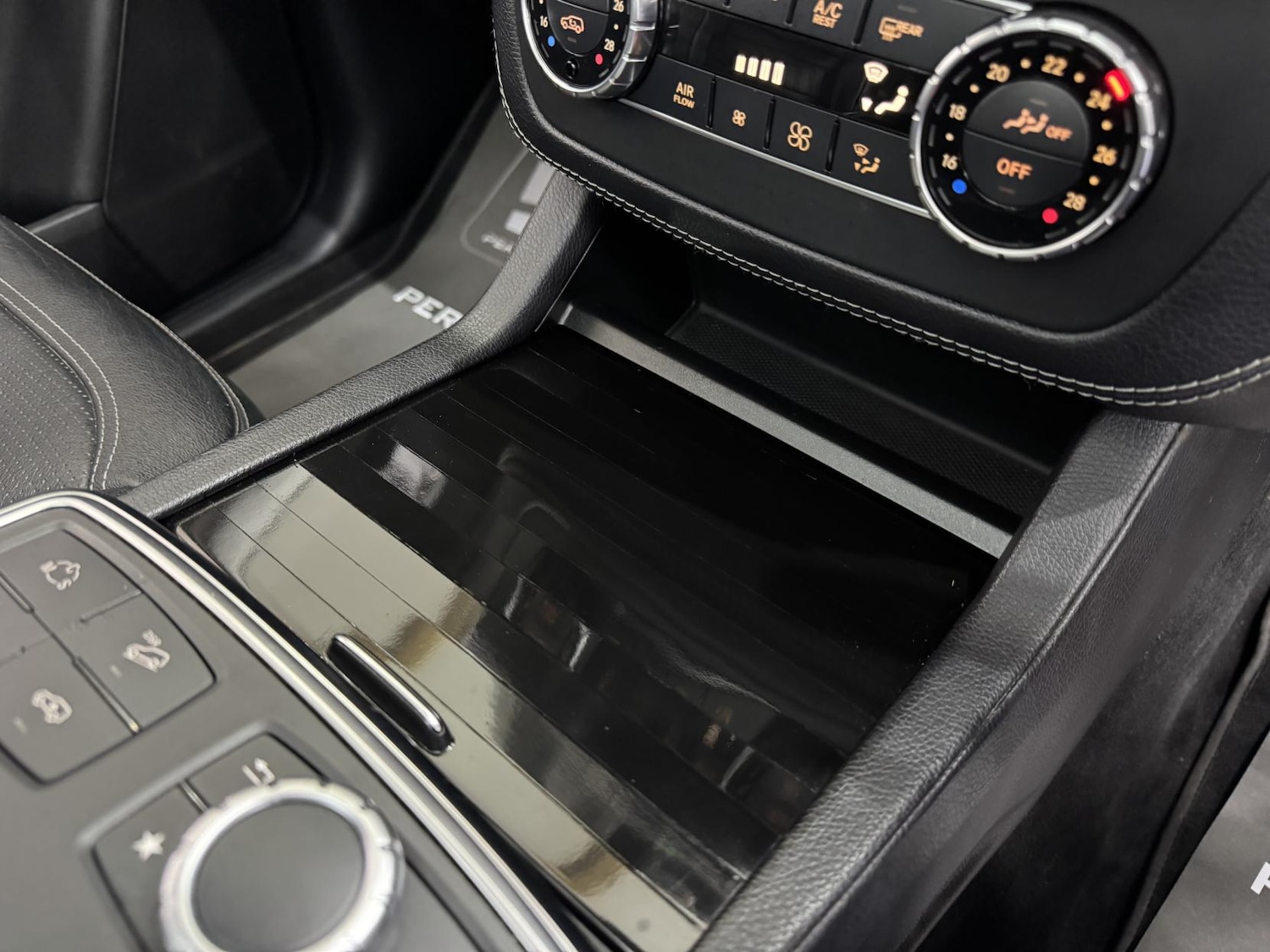 Used Mercedes-Benz GL Class 2013 for sale - 77450022: Photo 27