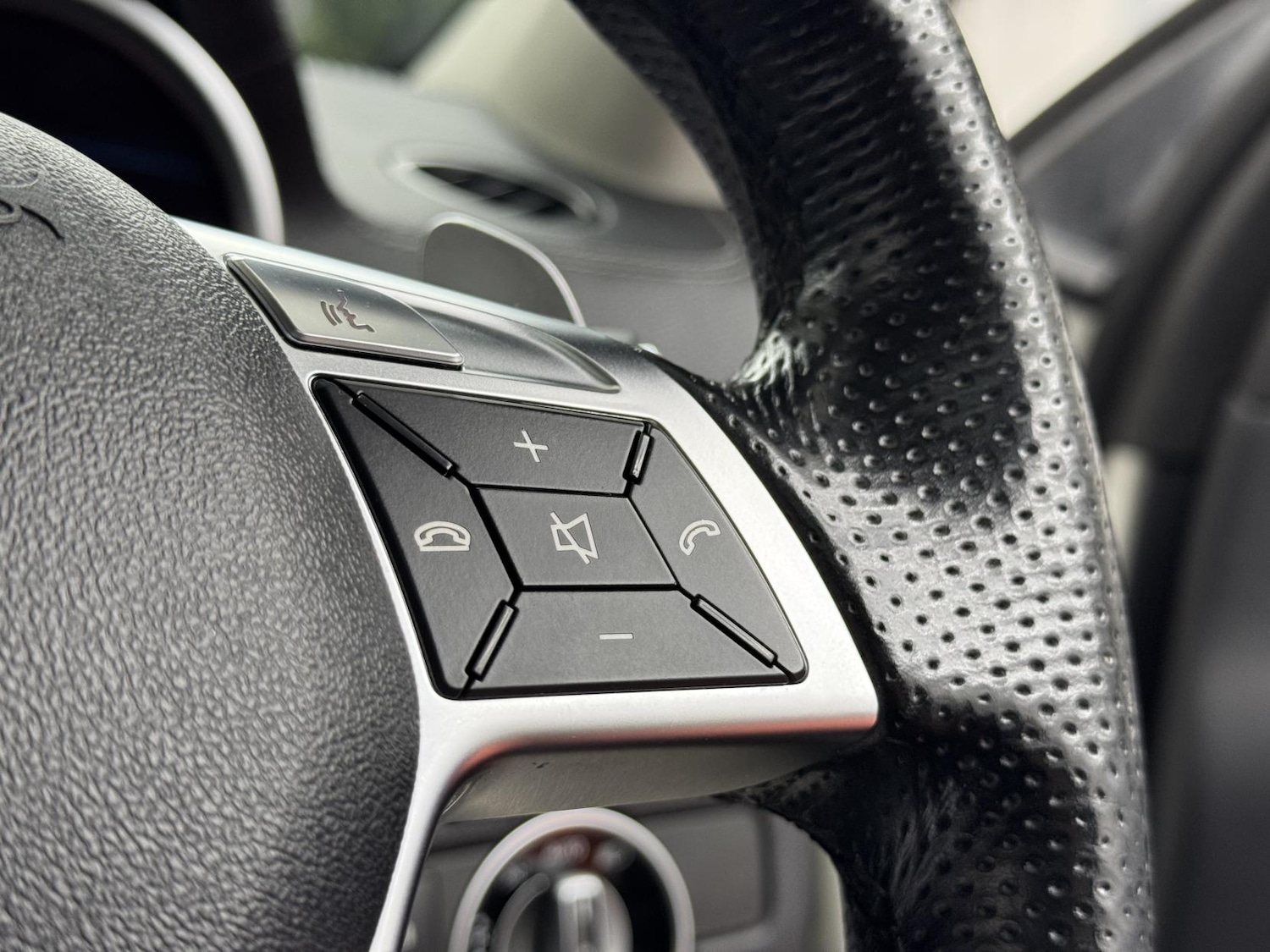 Used Mercedes-Benz GL Class 2013 for sale - 77450022: Photo 30