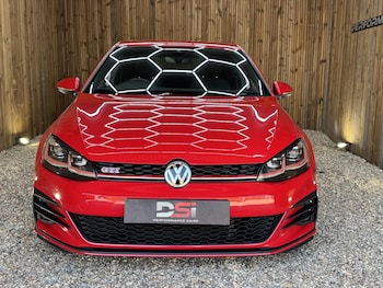 Used Volkswagen Golf 2019 for sale - 78995609: Photo