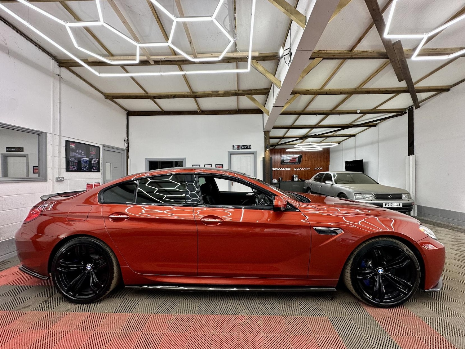 Used BMW M6 2014 for sale - 77921737: Photo 4