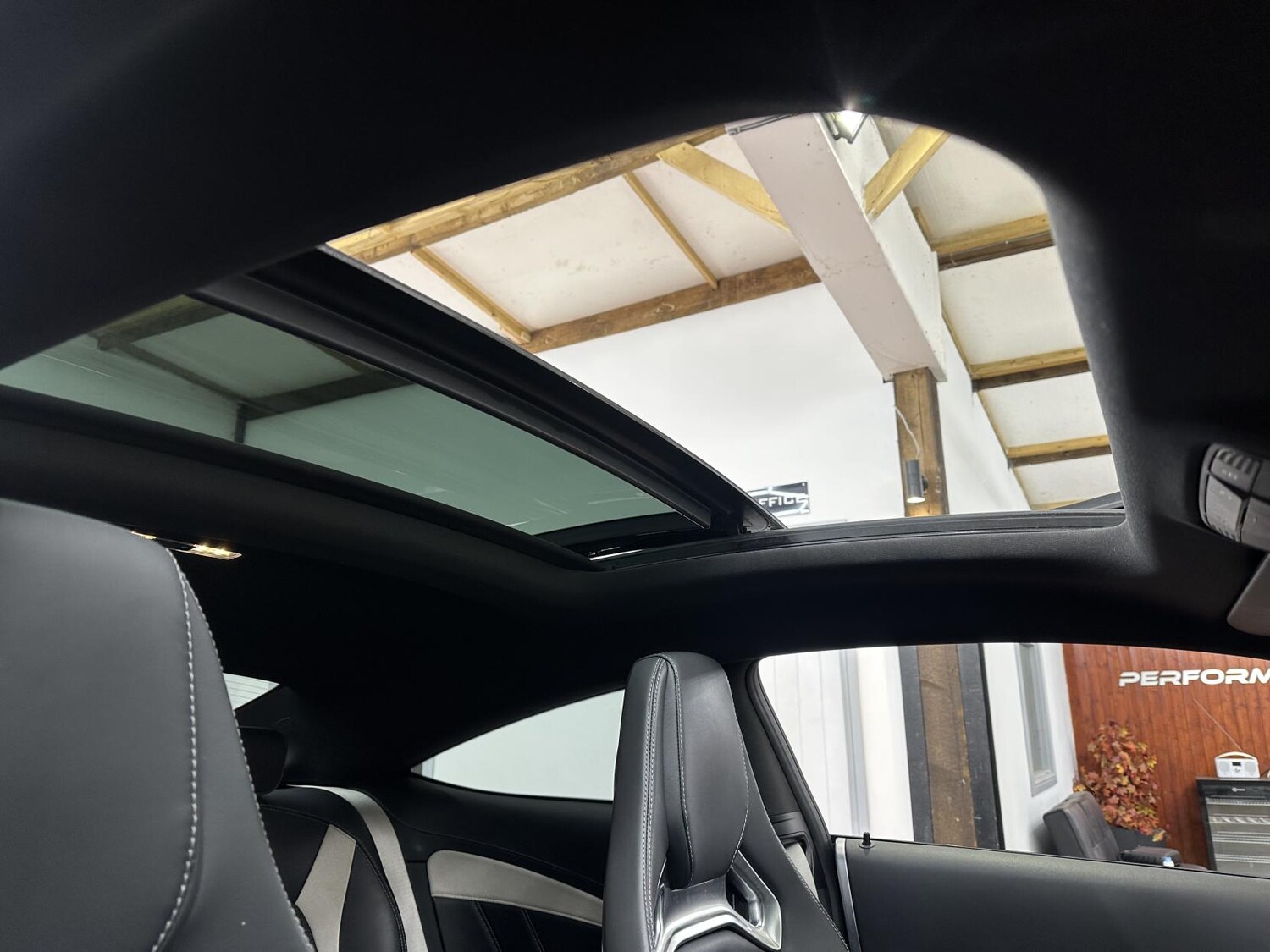 Used Mercedes-Benz C Class 2016 for sale - 77357641: Photo 27