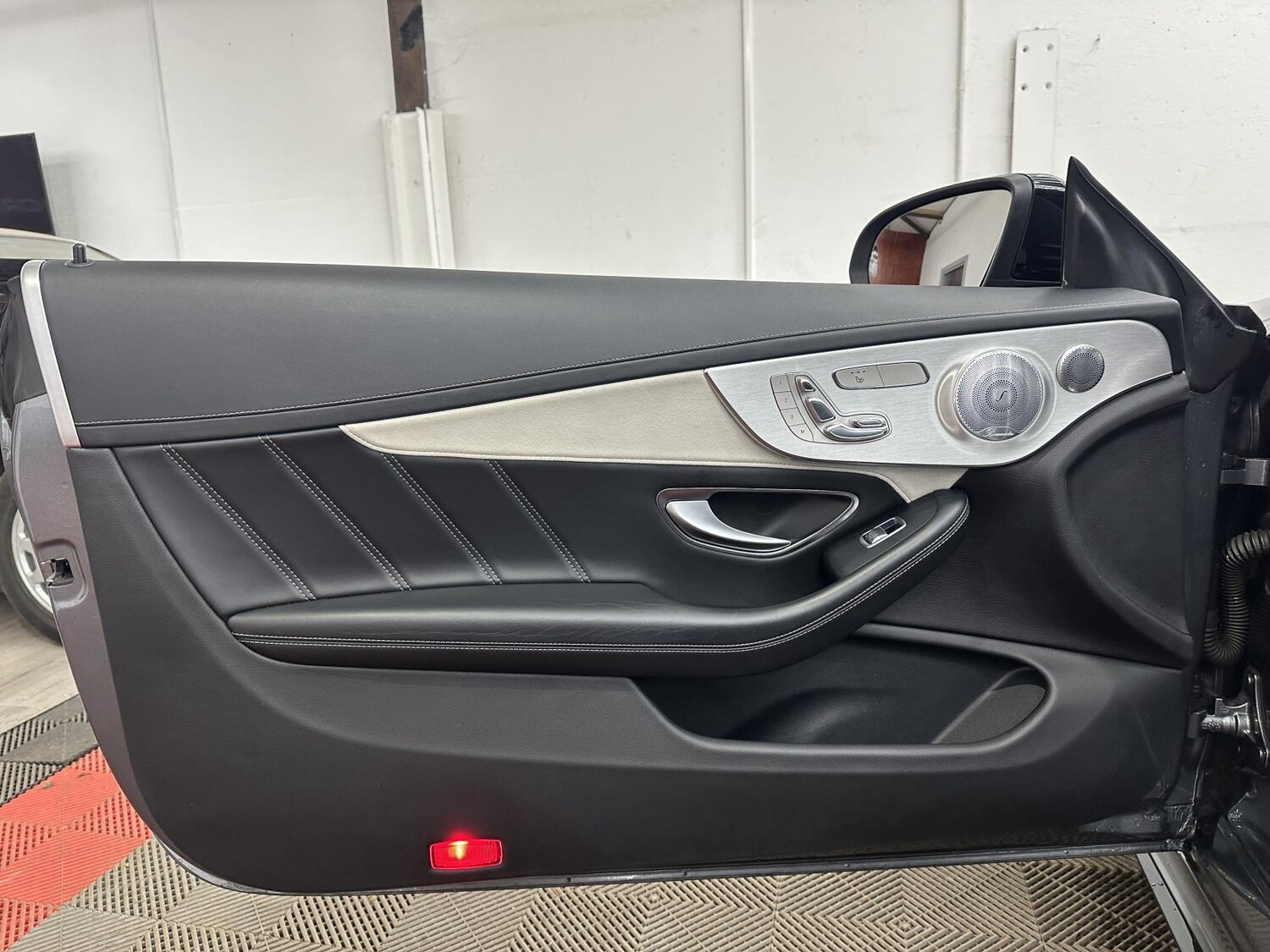 Used Mercedes-Benz C Class 2016 for sale - 77357641: Photo 30