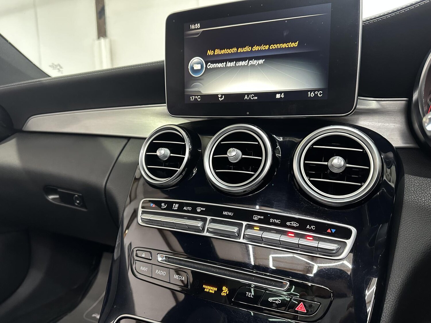 Used Mercedes-Benz C Class 2016 for sale - 77357641: Photo 40