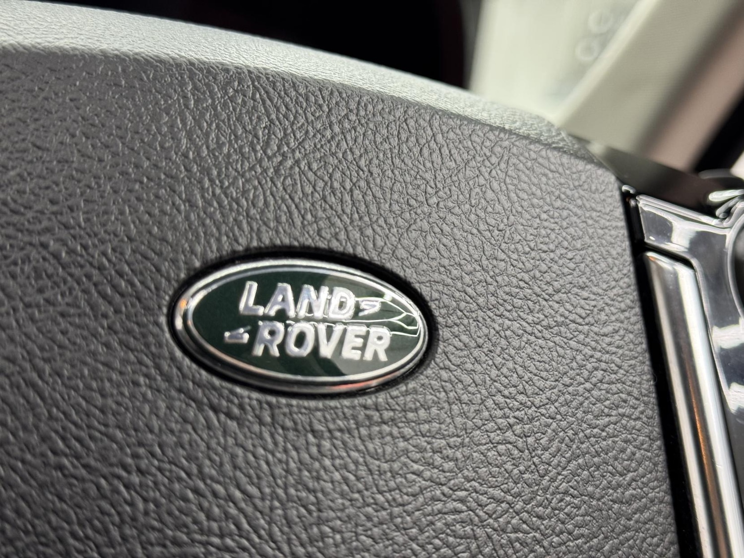 Used Land Rover Discovery 4 2016 for sale - 77151666: Photo 36