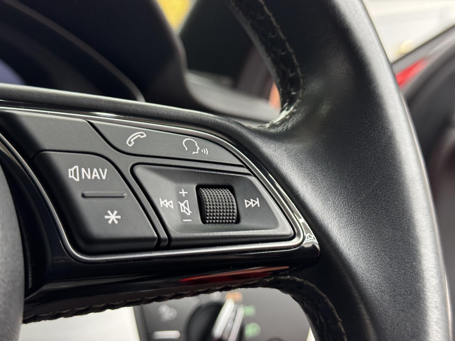 Used Audi A4 2017 for sale - 76818132: Photo 33