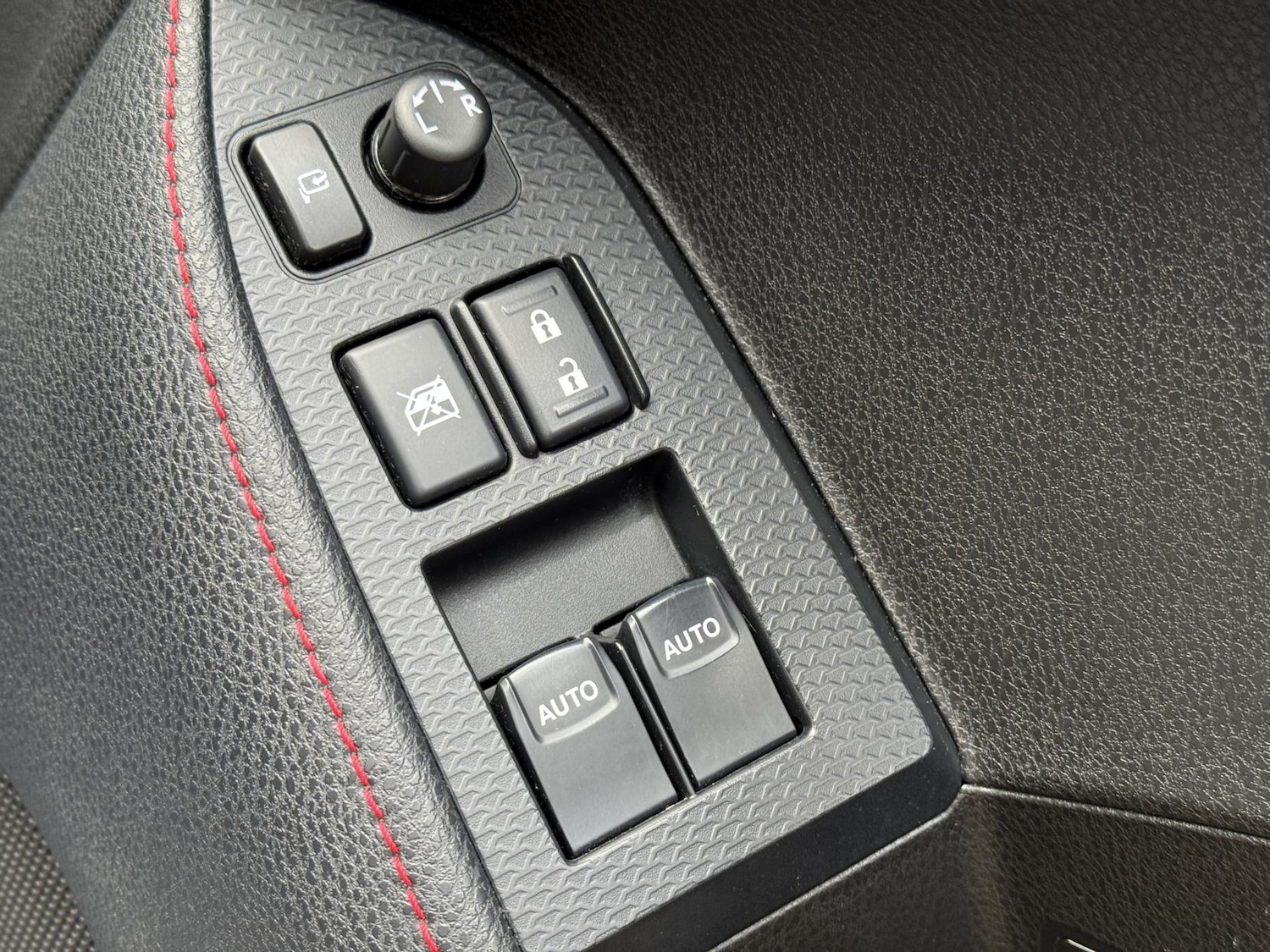 Used Toyota GT86 2013 for sale - 76631073: Photo 14