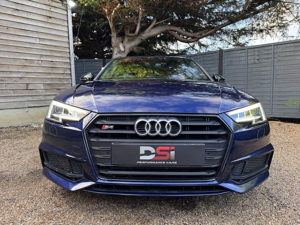 Used Audi A4 2018 for sale - 76273136: Photo 2