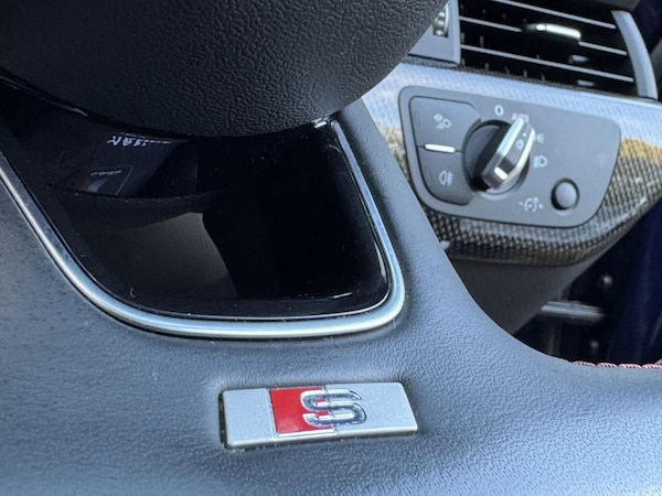 Used Audi A4 2018 for sale - 76273136: Photo 32