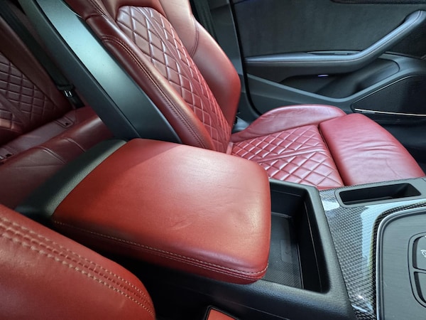 Used Audi A4 2018 for sale - 76273136: Photo 42