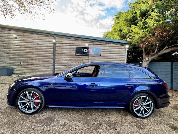 Used Audi A4 2018 for sale - 76273136: Photo 5