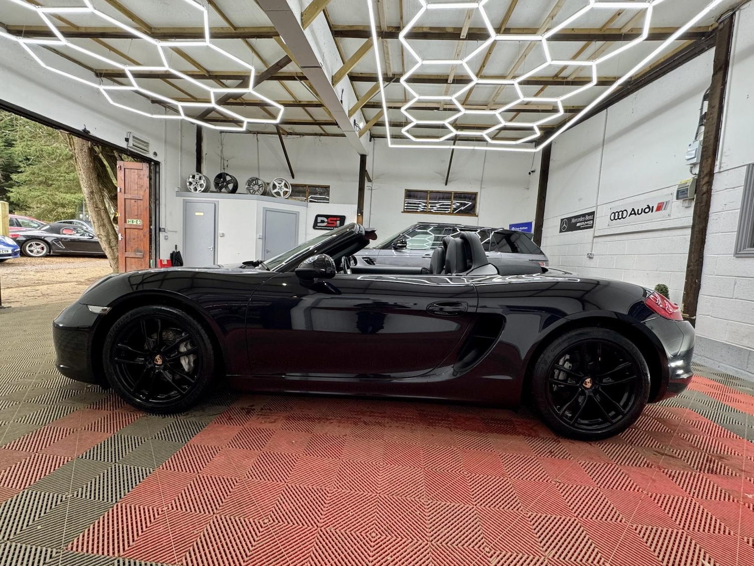 Used Porsche Boxster 2012 for sale - 77903521: Photo 5