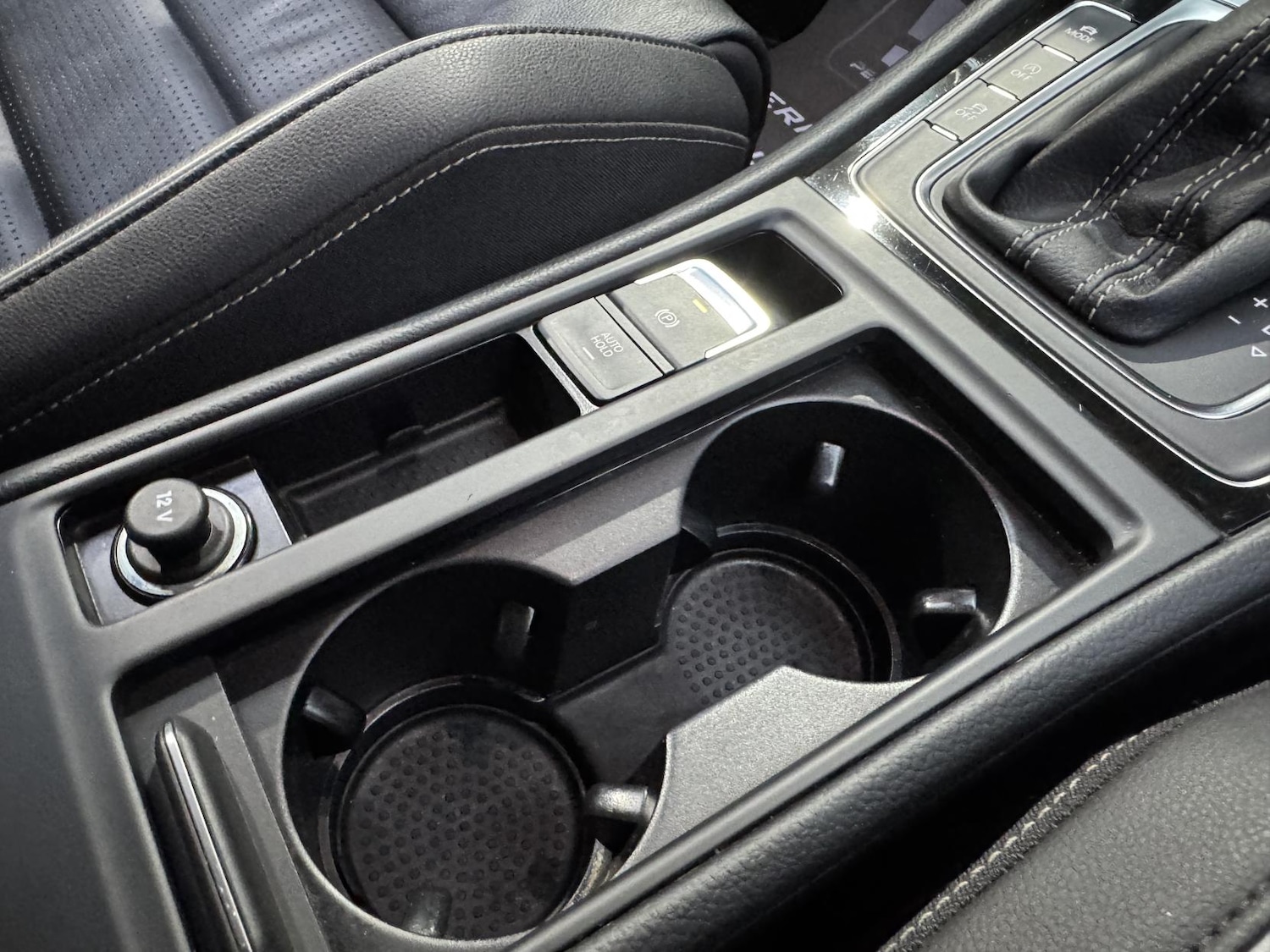 Used Volkswagen Golf 2017 for sale - 76631076: Photo 42