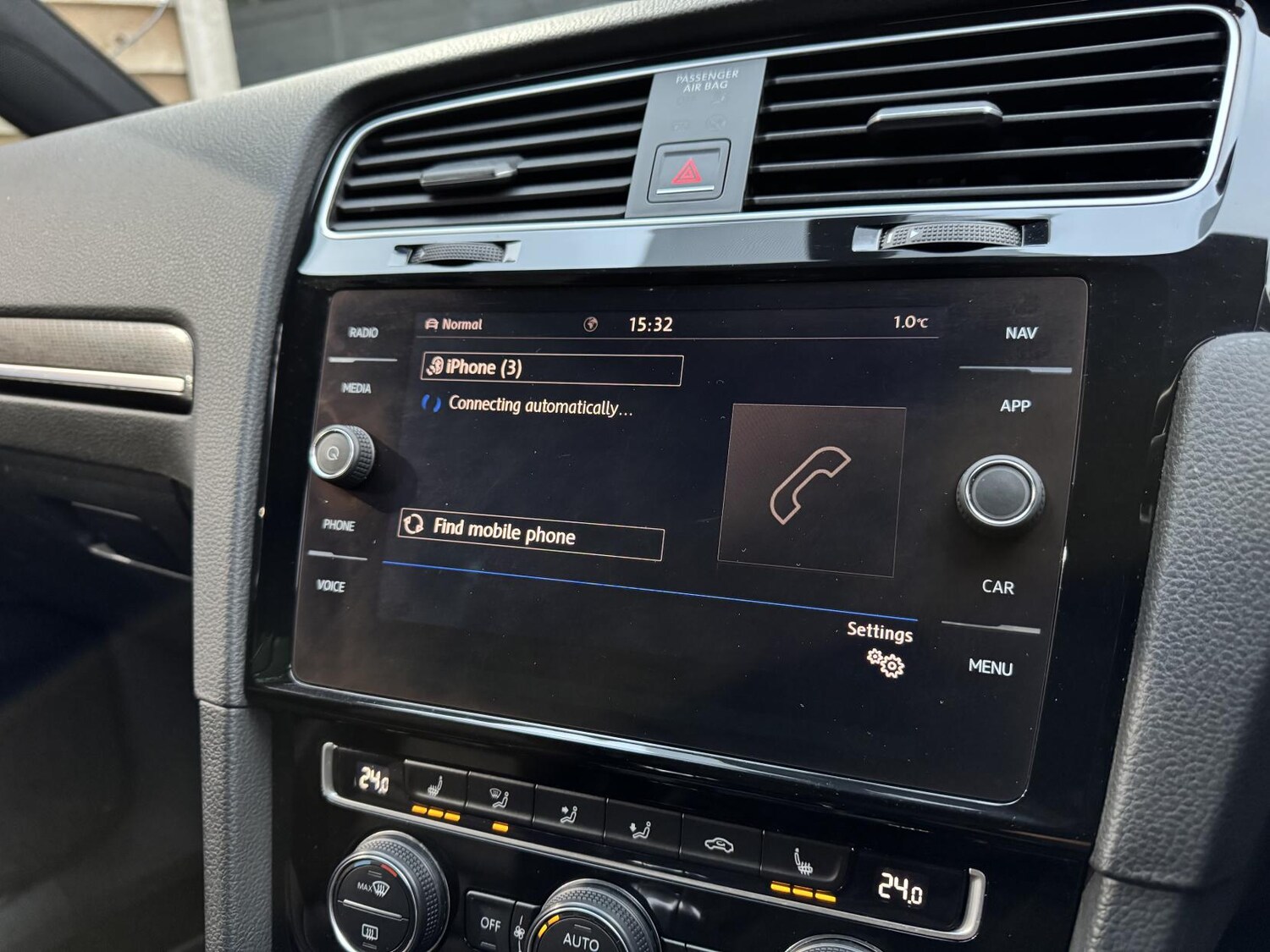 Used Volkswagen Golf 2017 for sale - 76631076: Photo 49