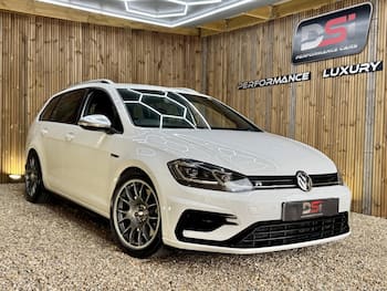Used Volkswagen Golf 2018 for sale - 79697624: Photo