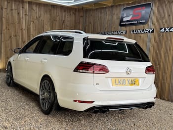 Used Volkswagen Golf 2018 for sale - 79697624: Photo