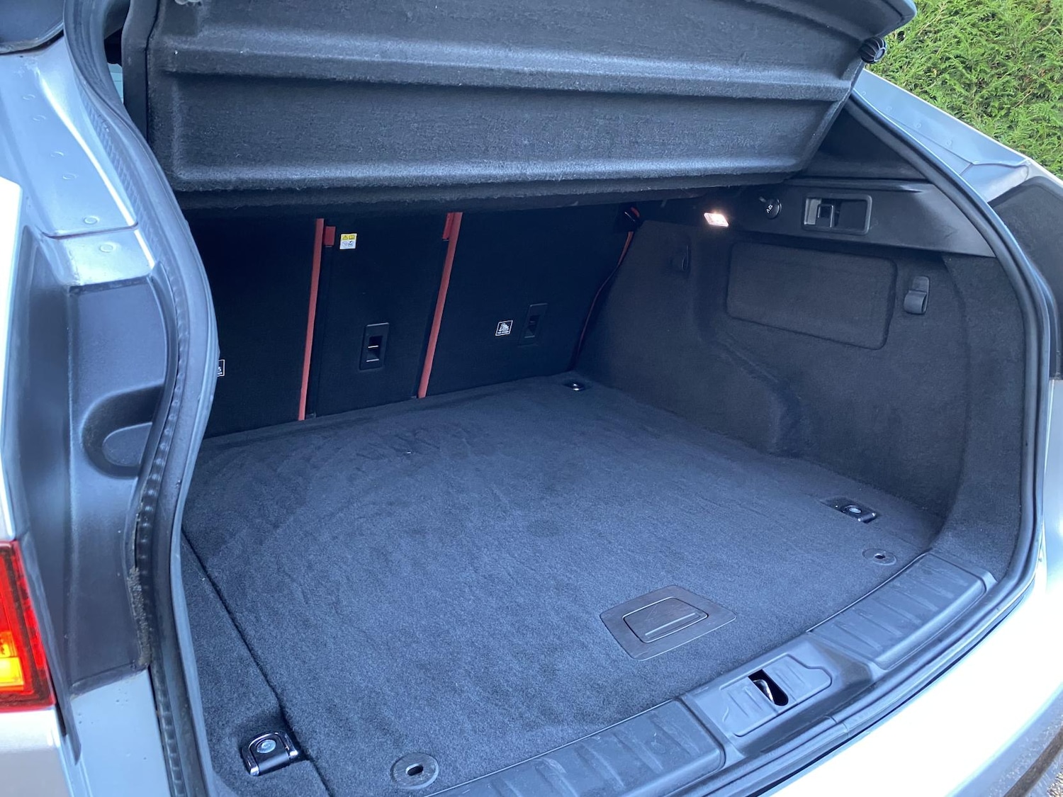 Used Jaguar F-Pace 2017 for sale - 76618982: Photo 13