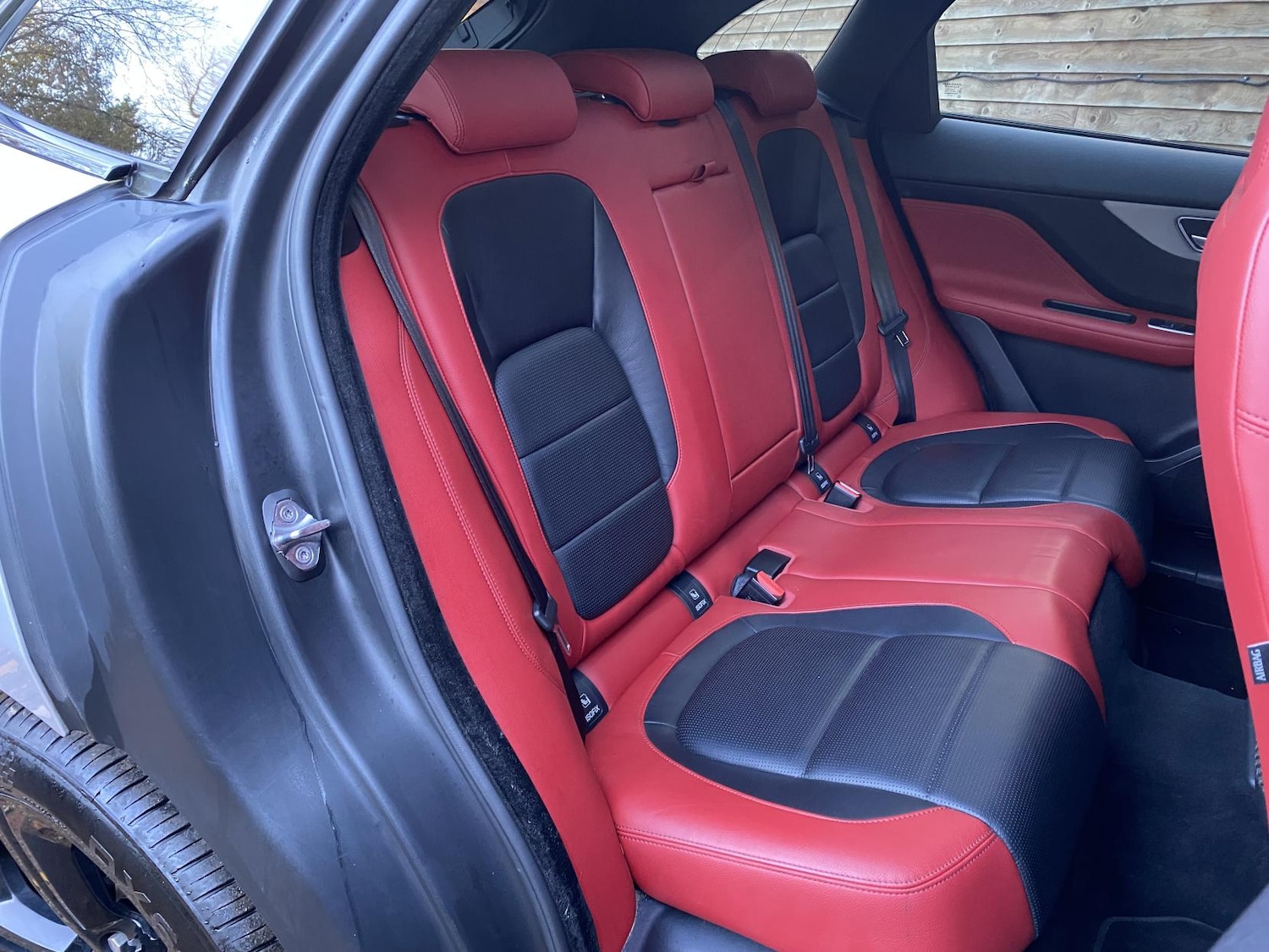 Used Jaguar F-Pace 2017 for sale - 76618982: Photo 24